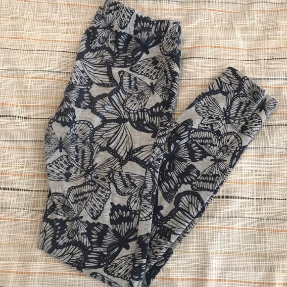 GAP Other - Gap Girls Navy & grey butterfly print leggings, 8